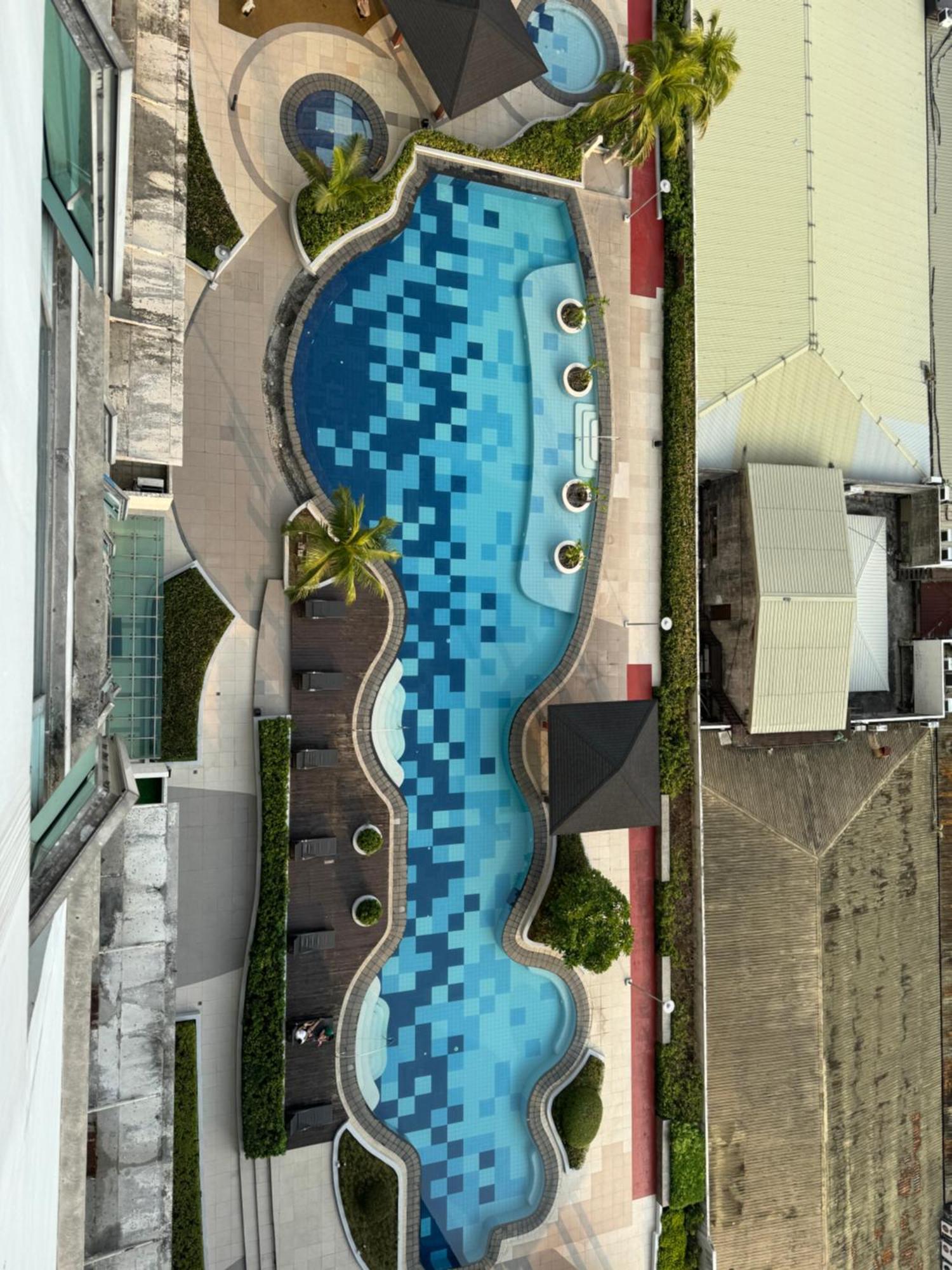 Beacon Makati Condo Free Pool Access Free Wifi 100Mbps & Free Netflix مانيلا المظهر الخارجي الصورة